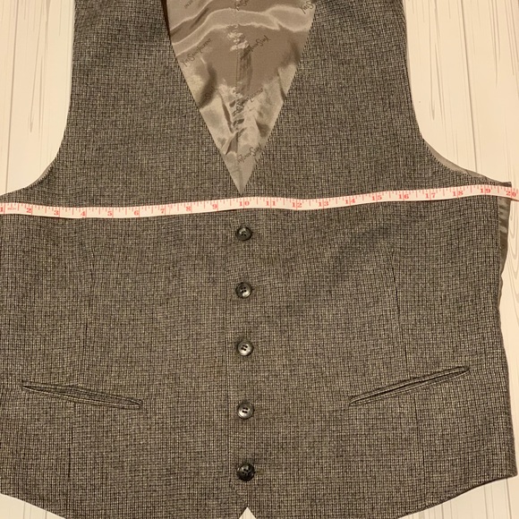 YSL Vest - Picture 6 of 9
